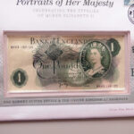 2012 First Day Banknote Cover - Portraits of Her Majesty £1 One Pound Banknote Cover Obverse